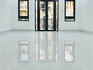 Chỉ 7 triệu có ngay văn phòng 50m2 tại phố nguyễn tuân, view thoáng, có chỗ đỗ ô tô