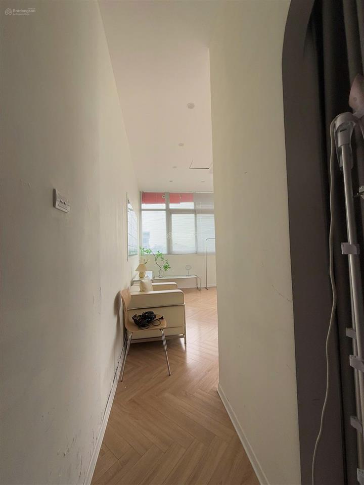 Cho thuê mặt bằng kinh doanh, văn phòng 110m2 tại phố nguyễn ngọc nại, mặt tiền 6m, giá 16 triệu