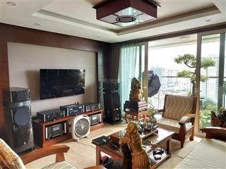 Bán căn hộ rộng 130m2 view lã vọng với công viên cây xanh 2,8ha. full nội thất đẹp  dự án mandarin