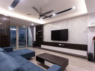 Gia đình đang cần bán căn 3pn2vs rộng 172m2 view sân vườn bể bơi tòa mandarin garden. full nội thất