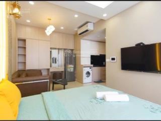 Cho thuê studio đầy đủ nội thất ở liền the tresor bến vân đồn quận 4