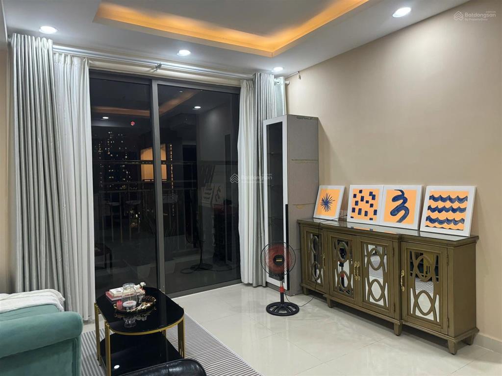 Bán căn hộ 2 phòng ngủ the tresor đầy đủ nội thất