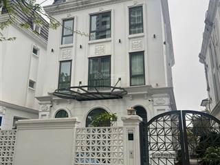 Bán gấp! biệt thự mới dịch vọng, phố khúc thừa dụ, vip cầu giấy, sân vườn, giá cực rẻ!