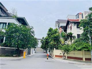 Biệt thự vip vườn đào ciputra tây hồ, cực hiếm, 7 tầng thang máy, xây full, đăng cấp giới tinh hoa.