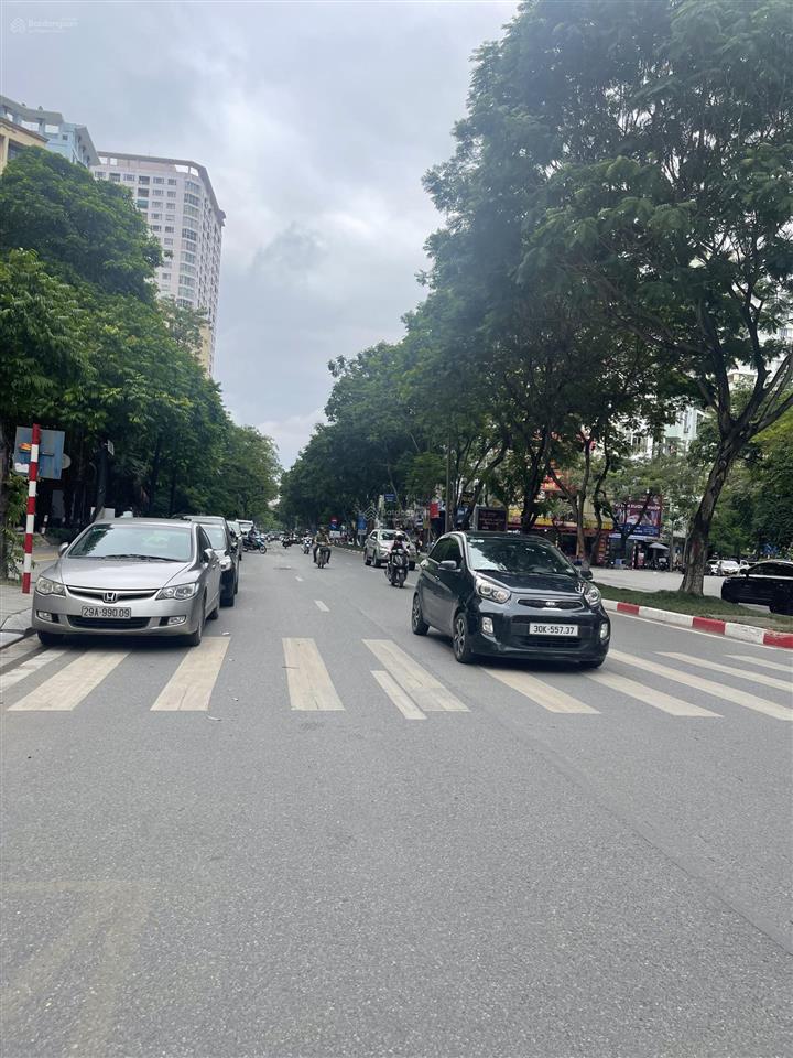 Bán nhà mặt phố trần đăng ninh, vip cầu giấy, hàng hiếm, giá tốt, dòng tiền đỉnh, chủ bán kín