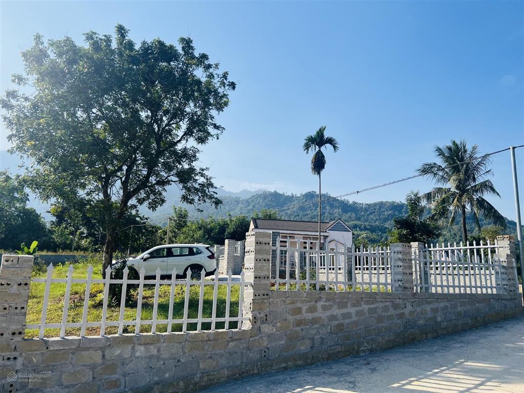 Lô góc vip 2 mặt tiền diện tích 328m2, giá tốt chỉ hơn 2 tỷ tại yên bài