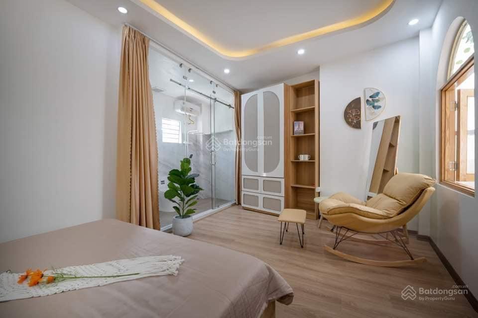 Nhà 4 tầng hoàng diệu  hải châu. nhà xây mới 100% full nội thất. chỉ việc vào ở