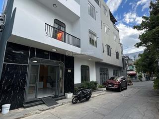 Nhà 4 tầng sau lưng mặt tiền oto đậu đỗ trước nhà 24/7 hải châu