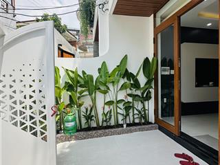 Bán nhà tặng full nội thất trung tâm hải châu  ngay nguyễn văn linh