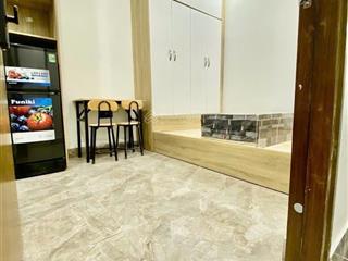 Bán tòa ccmn quan nhân, 105m² x 7 tầng, 27 pkk, thang máy, pccc, 150 triệu/tháng, giá 26.9 tỷ