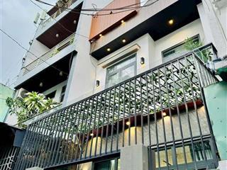 Bán gấp căn vườn chuối, p4 quận 3 giá rẻ nhất khu giá 3tỷ8/54m2. sổ mới năm 2023. full nội thất