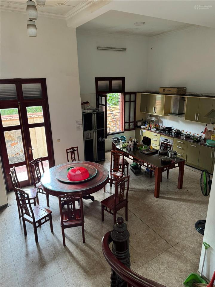 Bán căn biệt thự 3 tầng tuyến 2 lê hồng phong 250m2 ngang 13.9m giá cực hấp dẫn chỉ 18,5 tỷ