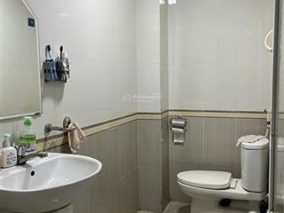 Bán căn nhà 4,5 tầng, mt đường hoàn kiếm, phường phước hòa, giá 8,8 tỷ  0869 111 *** gặp phong