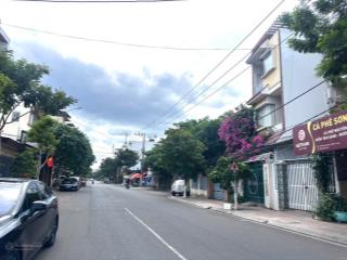 Bán lô góc 2mt (187,4m2) đường phùng hưng, p. phước long nha trang giá bán 21 tỷ  0869 111 ***