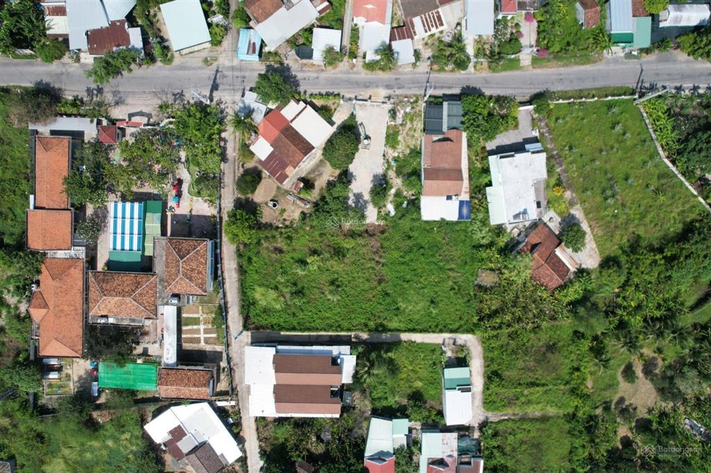 Bán lô đất 130m2 diên hoà  diên khánh gần hl39  tỉnh lộ 2, giá gần 1,1tỷ sổ hồng.  0786 662 ***