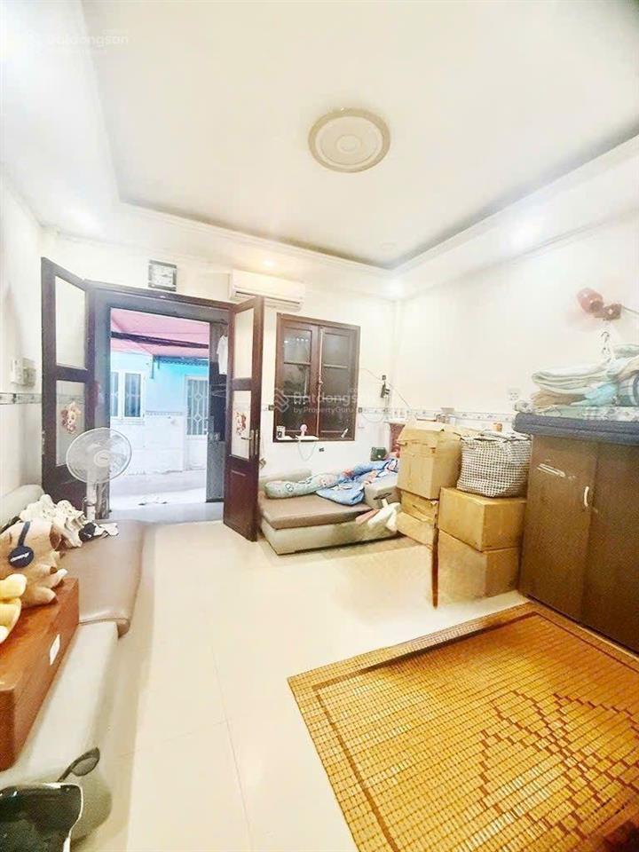 Bán nhà quận7 đẹp xuất sắc tại 1041 trần xuân soạn, 3,5 tỷ, 40m2 kế bên himlam,gần lotte mart