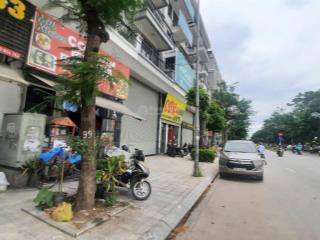 Bán nhà riêng kim giangthanh liệt,chỉ với 180tr/m sở hữu căn nhà 4pn.cách ôtô 15m,hơn 9tỷ