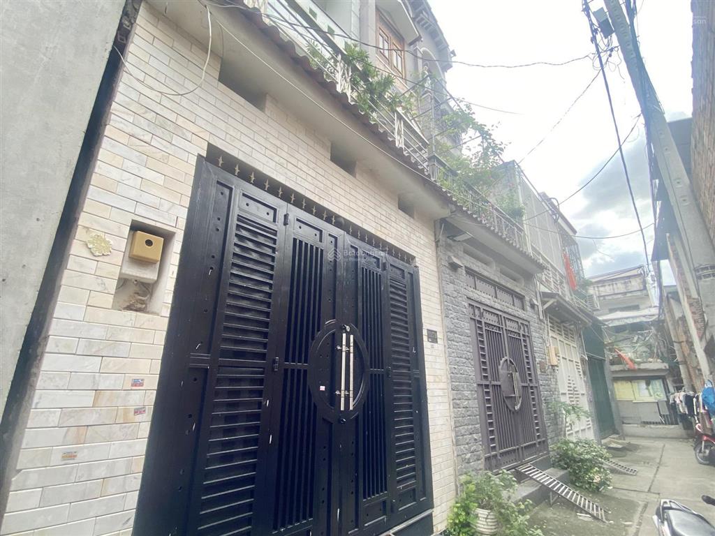 Bán đất khu dân cư hiện hữu đường số 16 ngay vòng xoay bình triệu hbc thủ đức giá chỉ 3.99 tỷ.