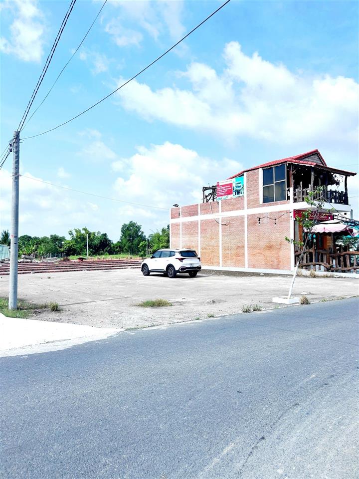 Gấp, siêu phẩm đất đô thị 3 mặt tiền, đầu tư sinh lời, an cư thịnh vượng, sau lưng chợ cần đước