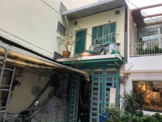 Hẻm 4,5m, cách mt 20m huỳnh văn bánh 40m2 (3,6x12)m, trước nhà đậu 2 ô tô giá 8xxtỷ. 0932 222 ***