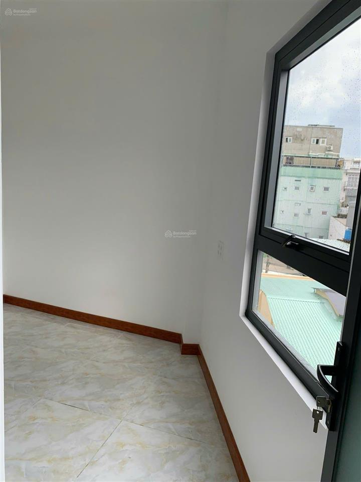 Bán nhà hẻm xe hơi đường số 20, phường 5, gò vấp. nhà xây mới, có 4 phòng ngủ. giá 7,55 tỷ