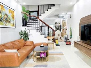 Chính chủ cần bán nhà ở phú lương, hà đông, đầu tư sinh lời, s= 35m, mt3,4m, giá chỉ 4,35 tỷ.