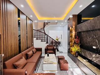 Bán nhà riêng phường hà cầu hà đông, s= 38m, 4 tầng, gần mặt phố quang trung, nhỉnh 7 tỷ.