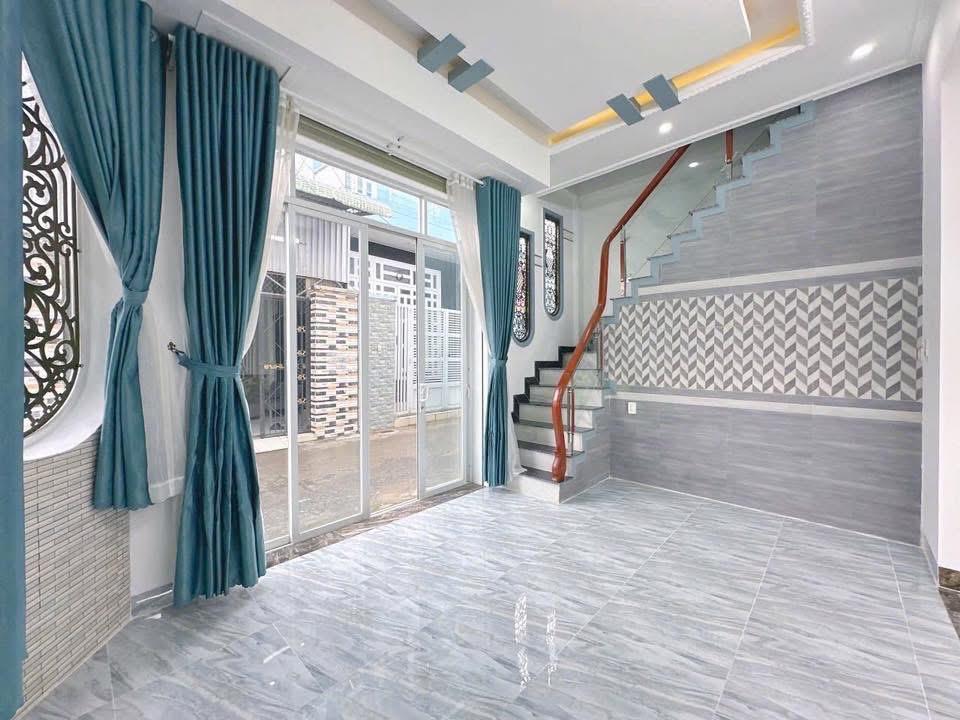 BÁN NHÀ 1T3L đúc, GÓC 2MT + Trục Chính Hẻm. Có luôn chổ để ÔTÔ trong nhà