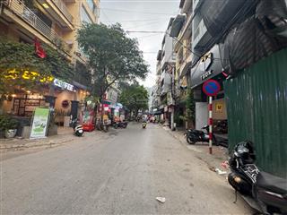 Bán gấp biệt thự tại phố vạn phúc, hà đông, 10 tỷ, 50m2, mt 4m, chân toà chung cư.  0912 959 ***
