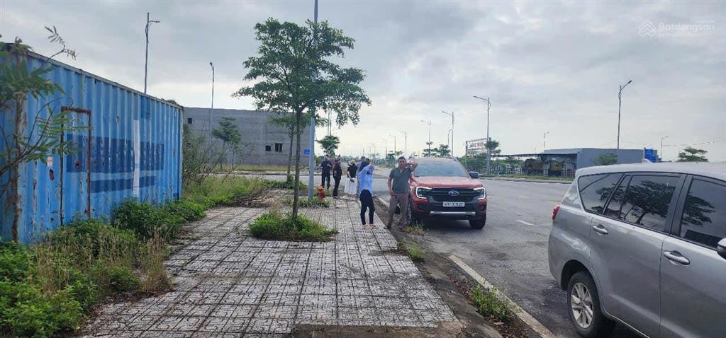 Vịnh an hoà  cl71  hướng tây bắc  đường 10m5 đối diện trường học cấp 3 nguyễn huệ