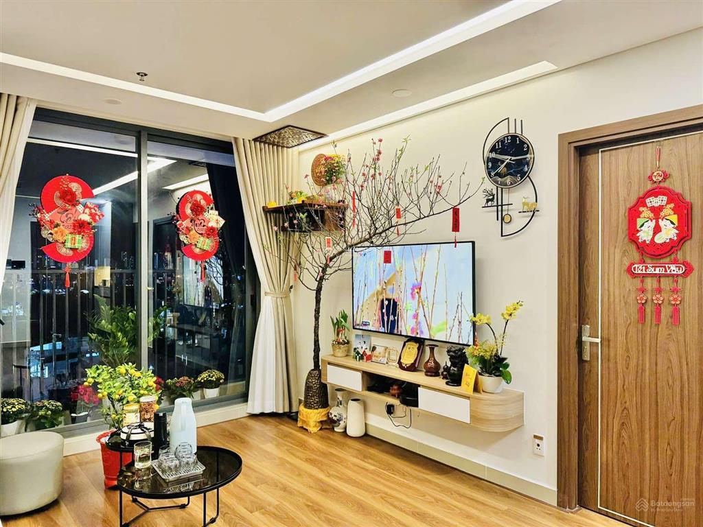 Bán căn góc ct2vcn phước long 2pn 2wc 2 ban công view sông và phố, đối diện dự án sun group.