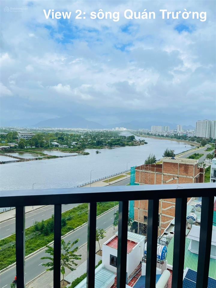 Bán căn góc ct2vcn phước long 2pn 2wc 2 ban công view sông và phố, đối diện dự án sun group.
