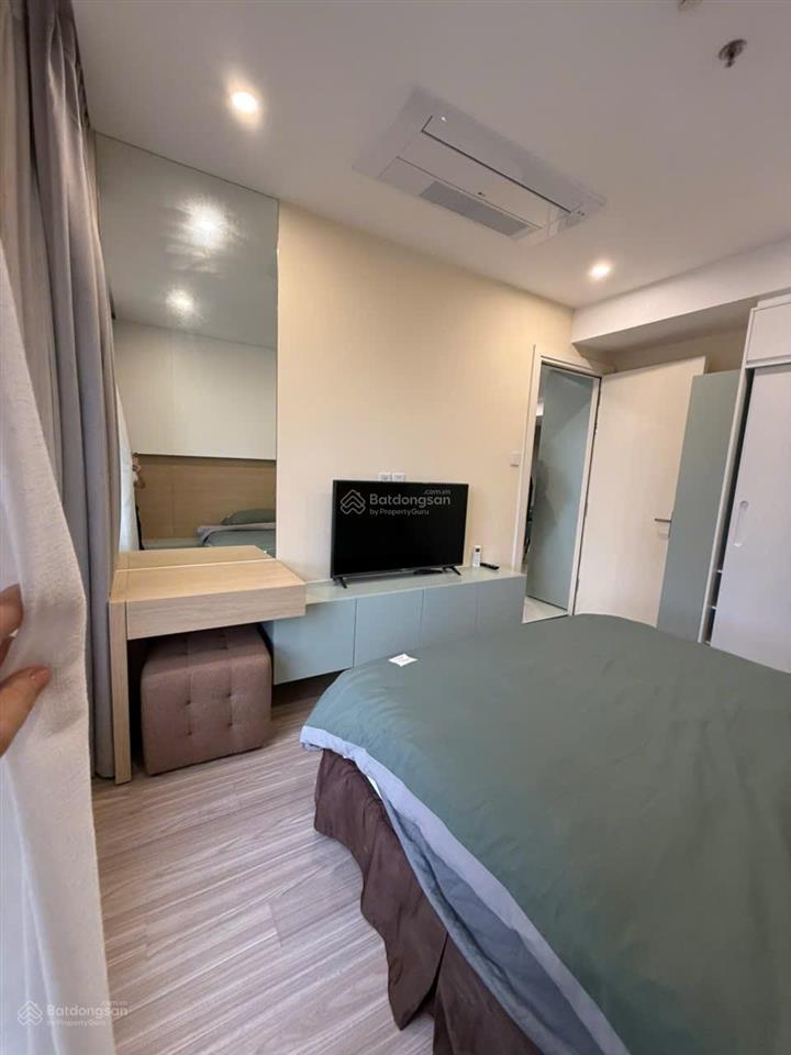 Bán căn hộ biển dqua 3 phòng ngủ 2wc view biển có sổ hồng, ngay tttp