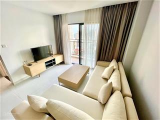 Bán căn hộ dqua  phan châu trinh 2pn2wc view biển và view svđ có sổ hồng