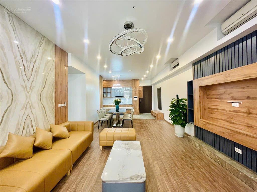(cực hiếm) bán gấp căn góc 3pn hoa hậu dt 100m2 tầng trung, view hồ, hướng mát, full nt, sổ cầm tay