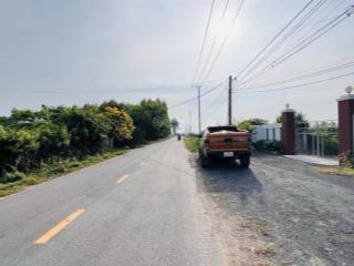 Bán đất long mỹ  đất đỏ  brvt đất nằm ngay uỷ ban xã vị trí siêu đẹp diện tích 2138m2 sẵn 820m2