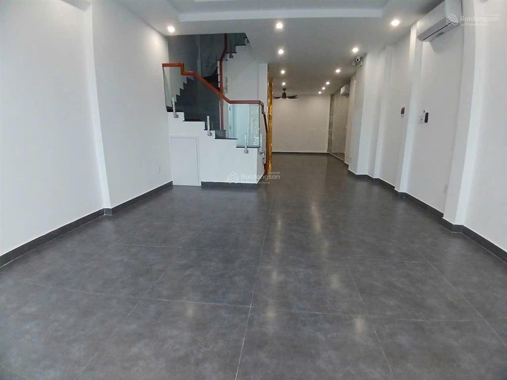 Cần cho thuê nhà mt 29a trần nhật duật p. tân định q.1