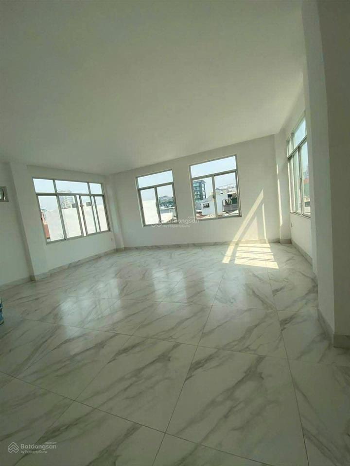 Cần cho thuê nhà mt đường cửu long p.15 q.10 ngay khu trung tâm cư xá bắc hải