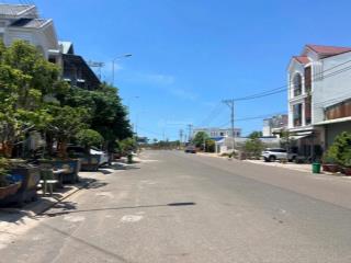 Cần bán gấp lô đất mặt tiền đường châu văn liêm  phường xuân an  tp phan thiết. kd tốt