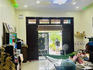 Bán nhà lầu mặt tiền đường nhựa  kdc hùng vương  tp phan thiết