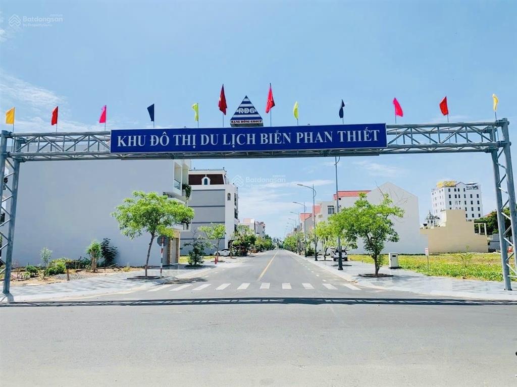 Cần bán gấp lô đất 3 mặt tiền đường nhựa giáp ocean dunes  phố biển rạng đông  tp phan thiết