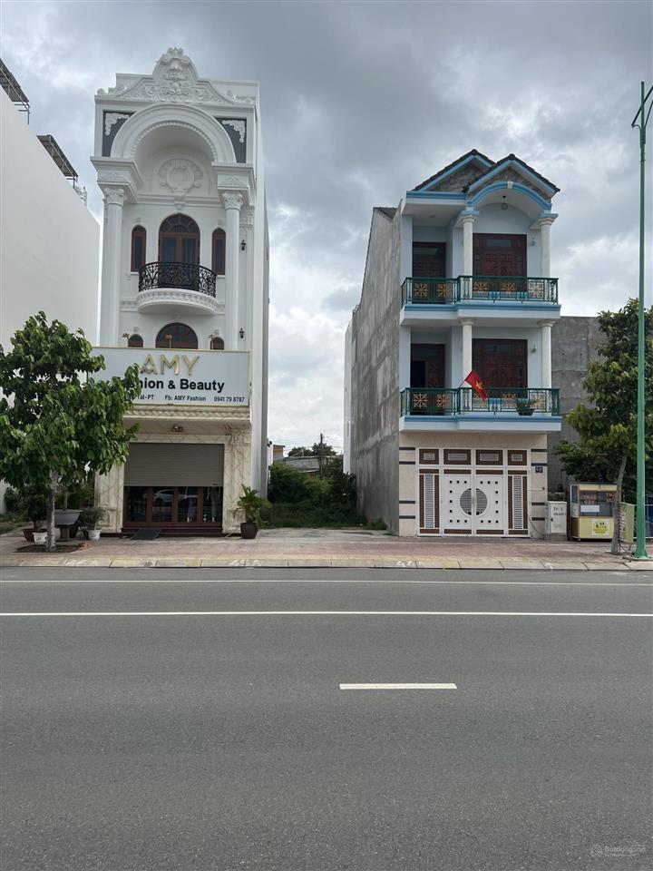 Bán lô đất mặt tiền đường lê duẩn  phường phú tài  phan thiết