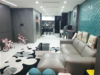 Bán biệt thự khu kiều đàm quận 7, hầm 4 lầu, 6pn thang máy, hồ bơi, chỉ 17 tỷ