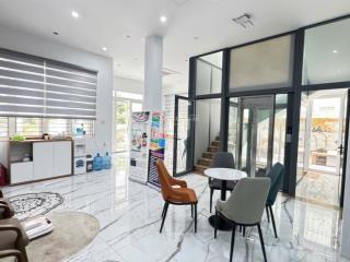 Bán biệt thự khu himlam quận 7, 200m2 hầm , 4 lầu siêu đẹp 62.2 tỳ