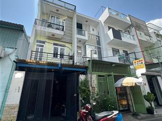 Bán nhà đường chiến lược , bình tân, 4 lầu , 80m2 chỉ 6,3 tỷ