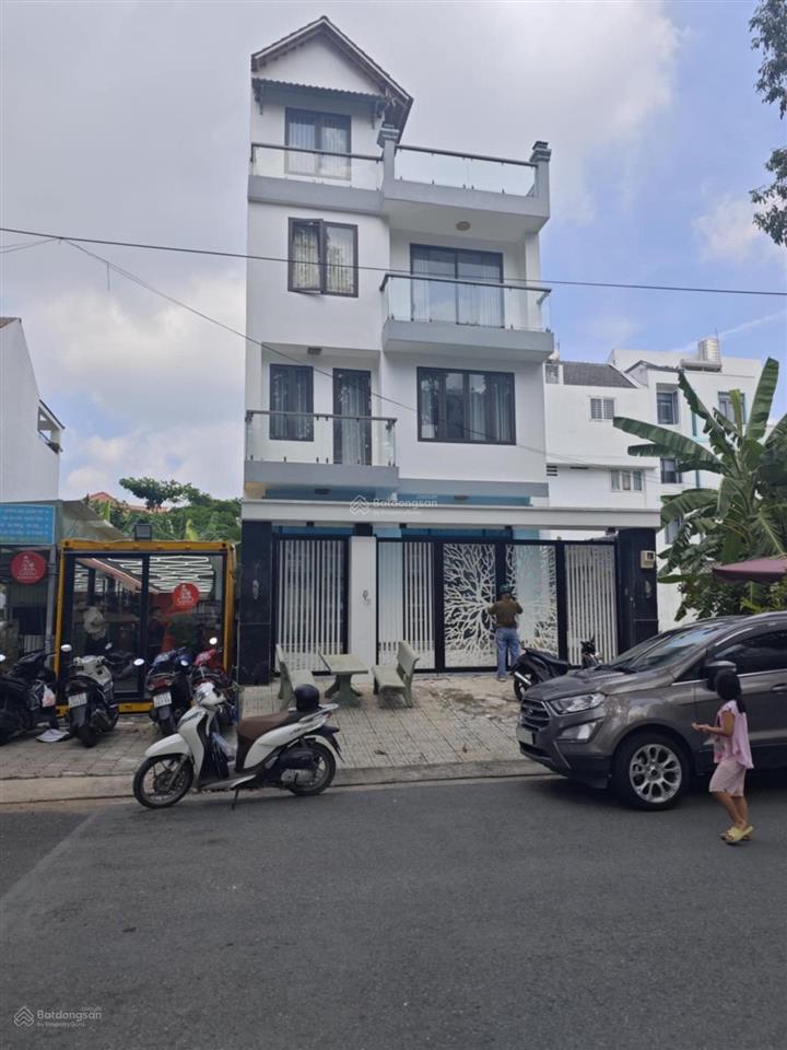 Bán biệt thự kdc conic nguyễn văn linh, 4 lầu, 140m2, 7pn chỉ 13,5 tỷ