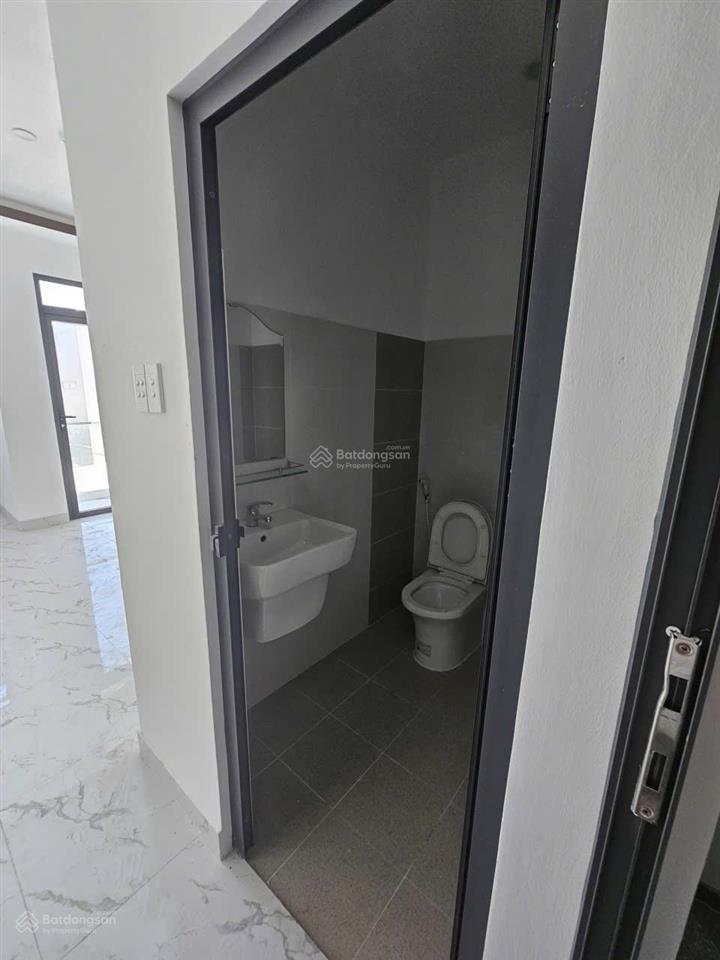 Bán nhà 5 lầu 13 phòng, 148m2, ngang 8m, phường 5 q8 chỉ 12,9 tỷ