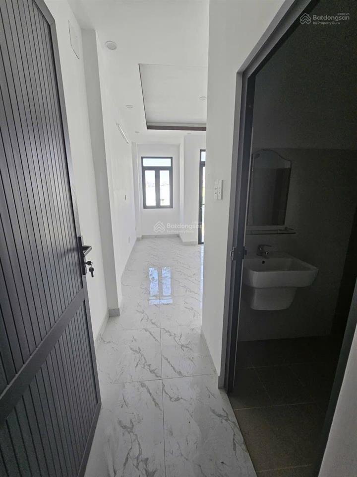 Bán nhà 5 lầu 13 phòng, 148m2, ngang 8m, phường 5 q8 chỉ 12,9 tỷ