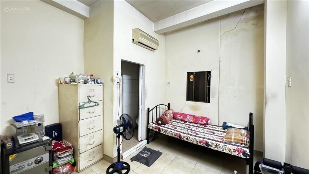 Bán nhà hẻm xe hơi quận 1 ,3 lầu , 4pn chỉ 8,5 tỷ