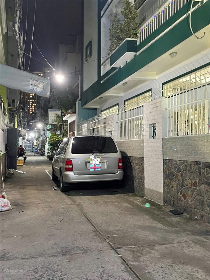 Bán nhà hẻm xe hơi quận 1 ,3 lầu , 4pn chỉ 8,5 tỷ